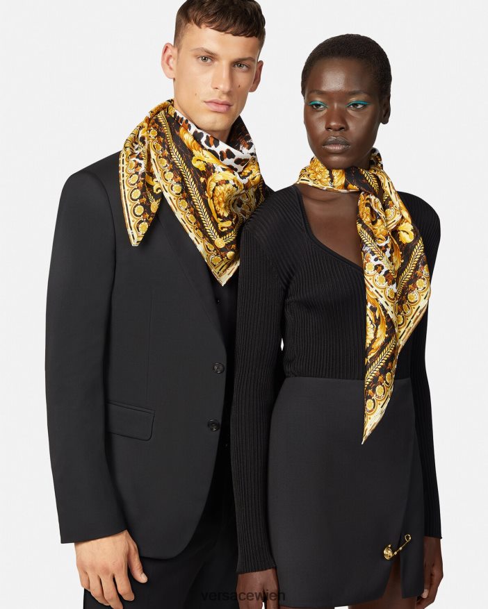 Gold Wildes Barocco-großes Seidenfoulard Versace Frauen Zubehör 8N4XJD917