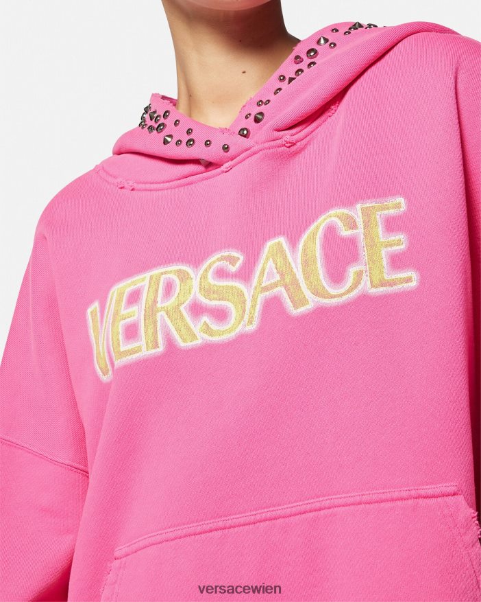 Rosa Kapuzenpullover mit Nieten und Distressed-Logo Versace Frauen Kleidung 8N4XJD143