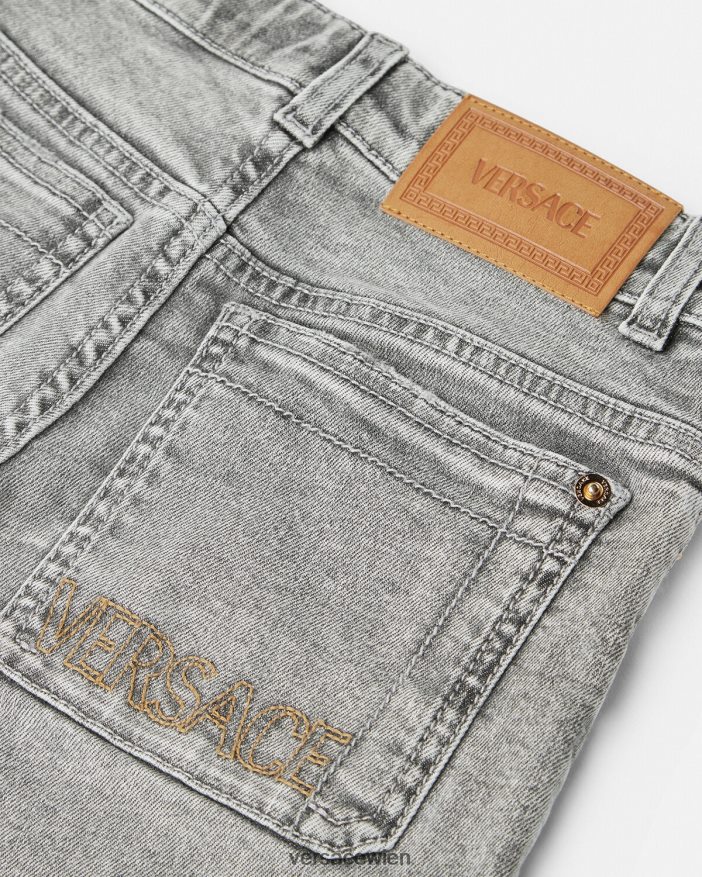 grau Medusa-Jeans im Used-Look Versace Kinder Kleidung 8N4XJD2135